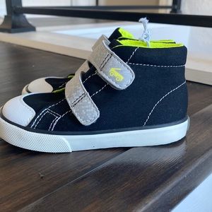 SEE KAI RUN SHOES
